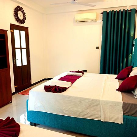 Olu Bunk Apartment Dikwella Bagian luar foto