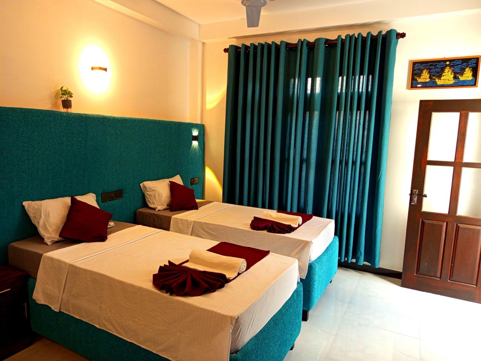 Olu Bunk Apartment Dikwella Bagian luar foto