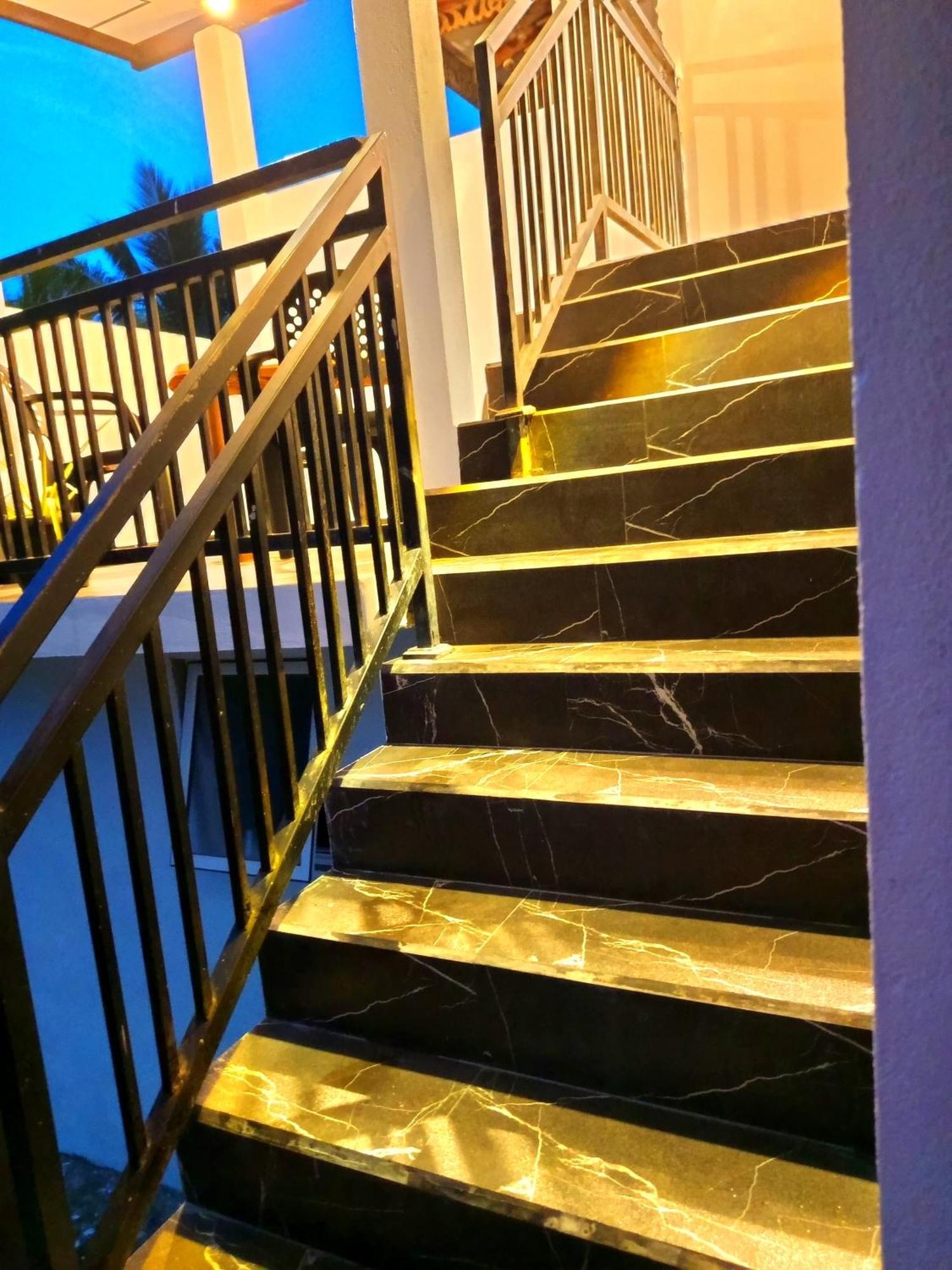 Olu Bunk Apartment Dikwella Bagian luar foto