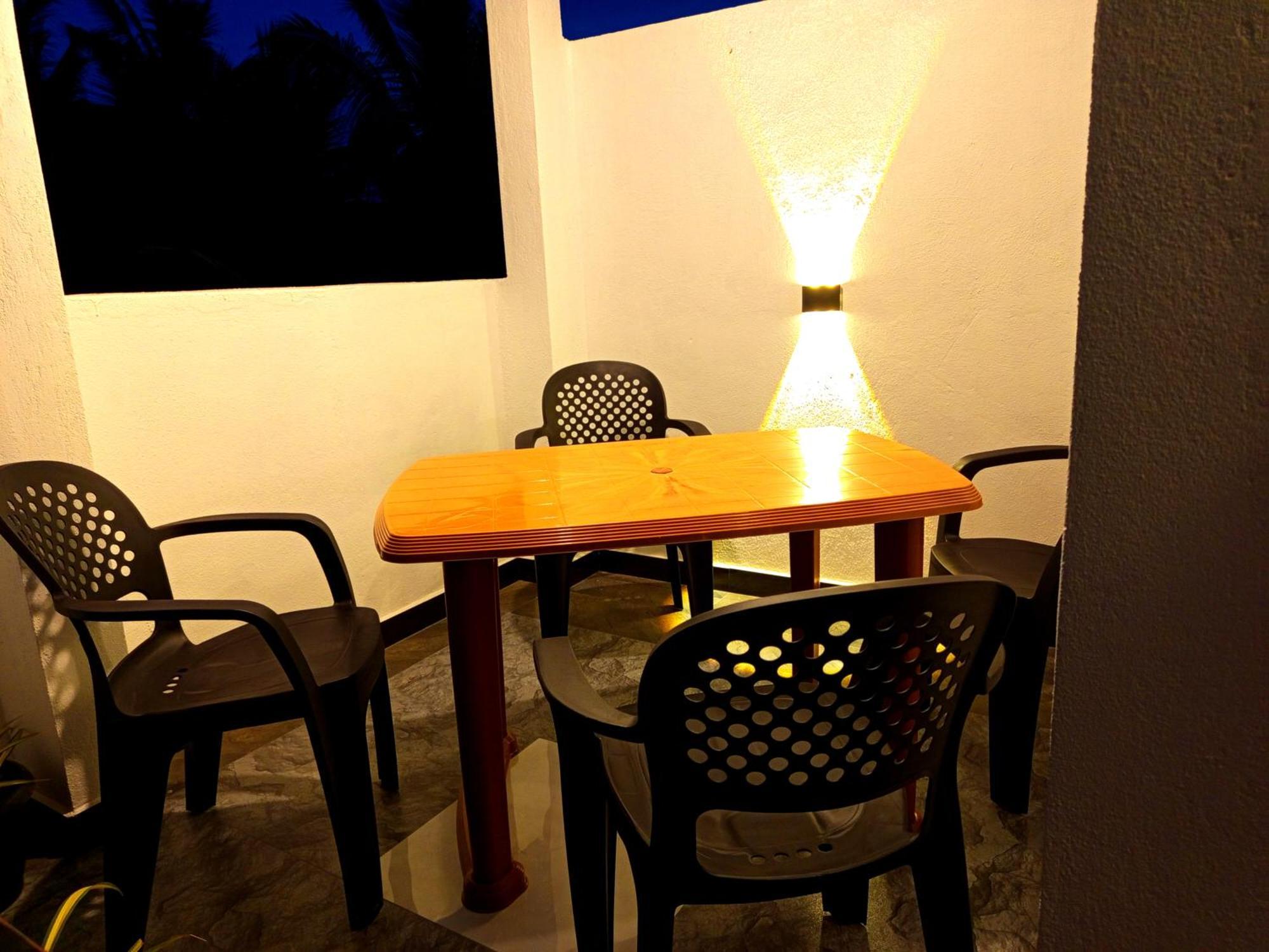 Olu Bunk Apartment Dikwella Bagian luar foto