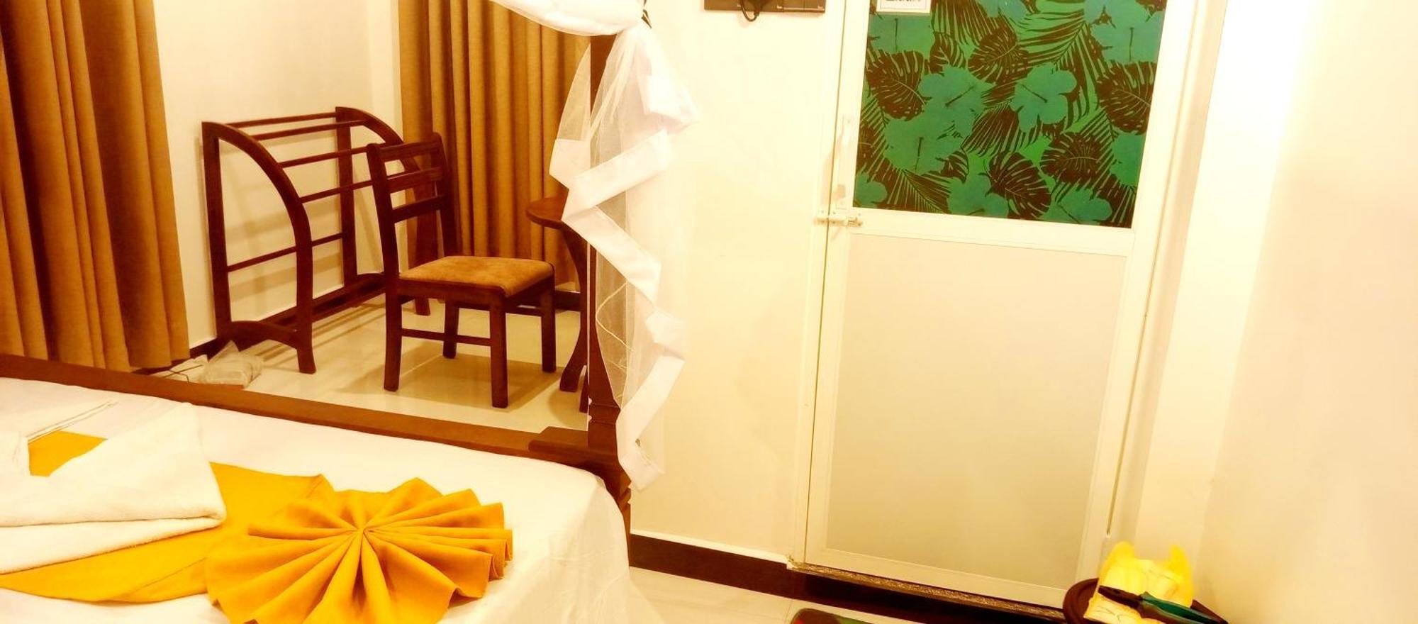 Olu Bunk Apartment Dikwella Bagian luar foto